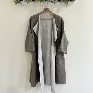 Deni Cler polish Gray White 100% Cotton Open guazy Cardigan OS